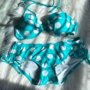 NWOT Victoria’s Secret 2/pc Swimsuit.